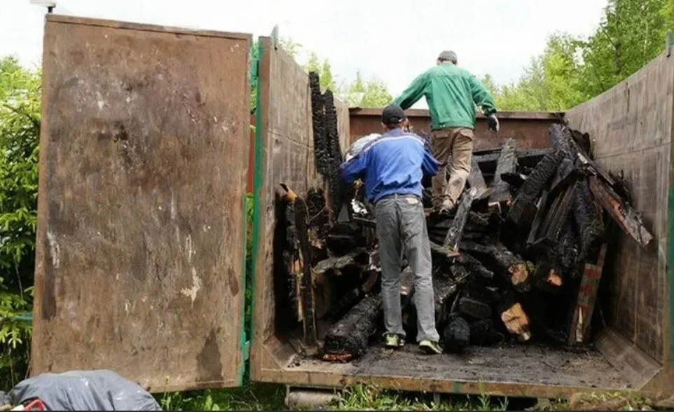 Вывоз мусора после пожара в Грозном от ПроМусор — уборка, утилизация, цена от 2514 руб